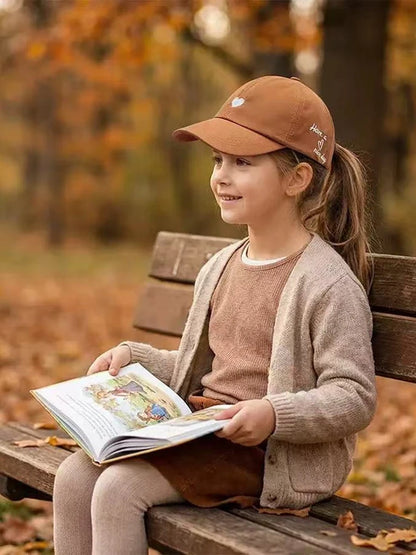 3-12YChildren can wear high ponytails, sunshades, baseball caps, sun hats and baseball caps in summer